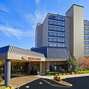 Crowne Plaza By Ihg Hotel